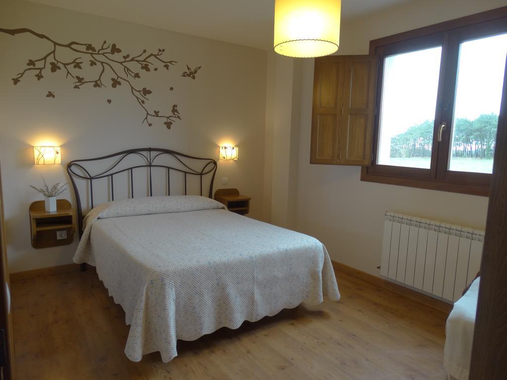 Apartamentos La Cruz De Paderne ナビア 部屋 写真