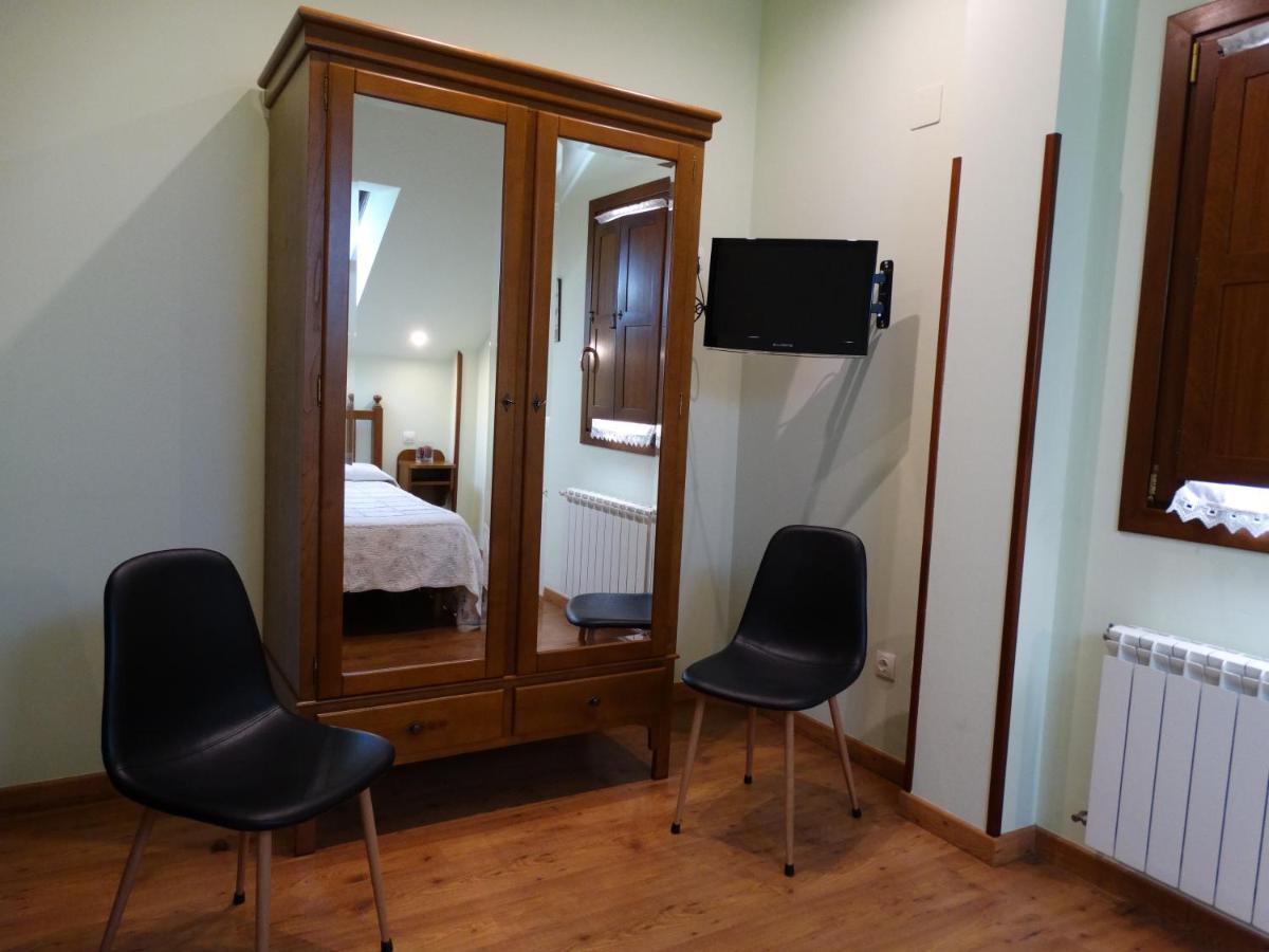 Apartamentos La Cruz De Paderne ナビア エクステリア 写真
