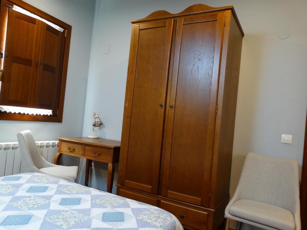 Apartamentos La Cruz De Paderne ナビア エクステリア 写真