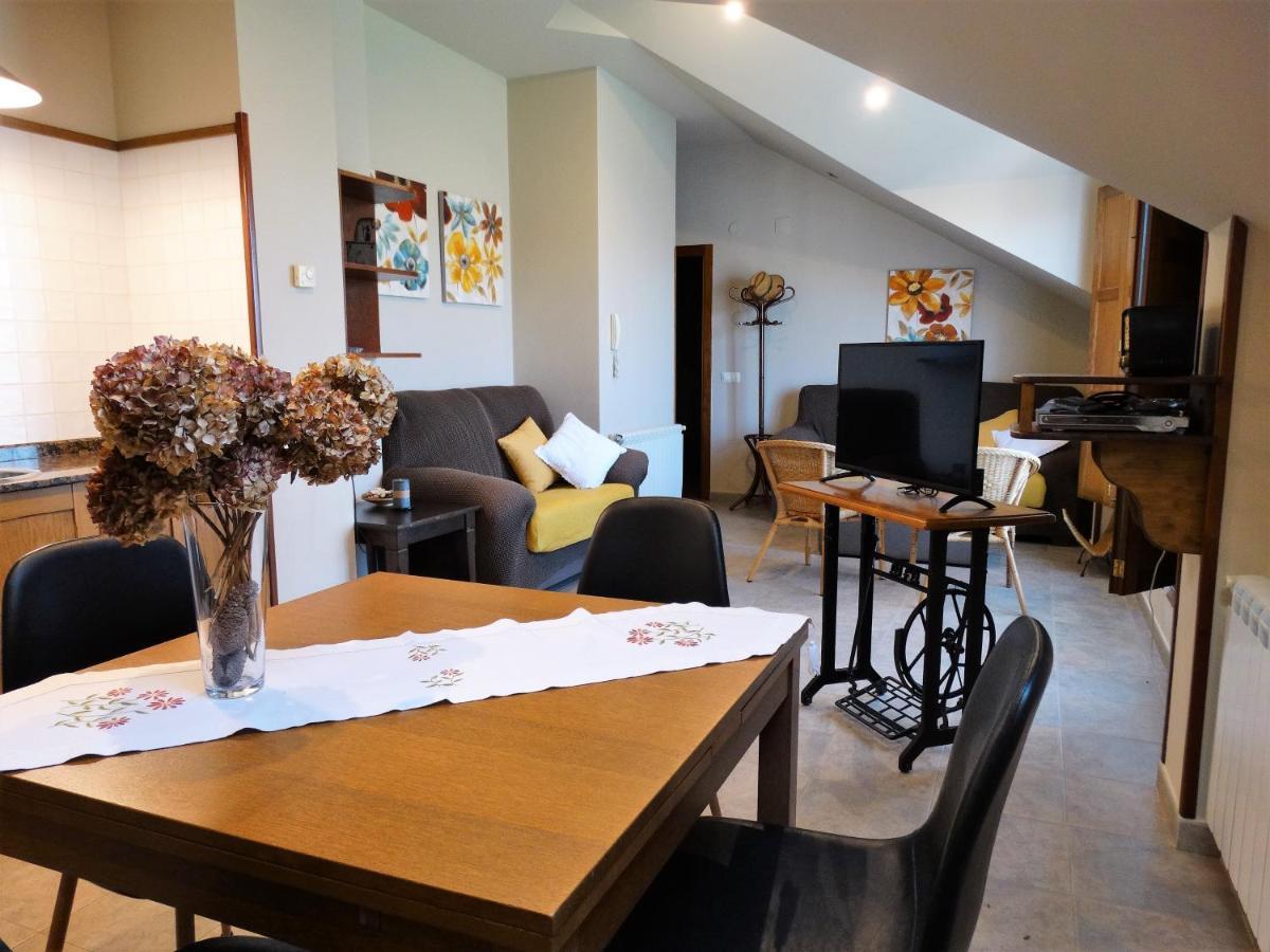 Apartamentos La Cruz De Paderne ナビア エクステリア 写真